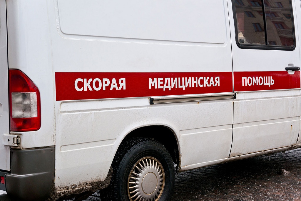 Ребенок и три взрослых пострадали при столкновении иномарок в Нижегородской области
