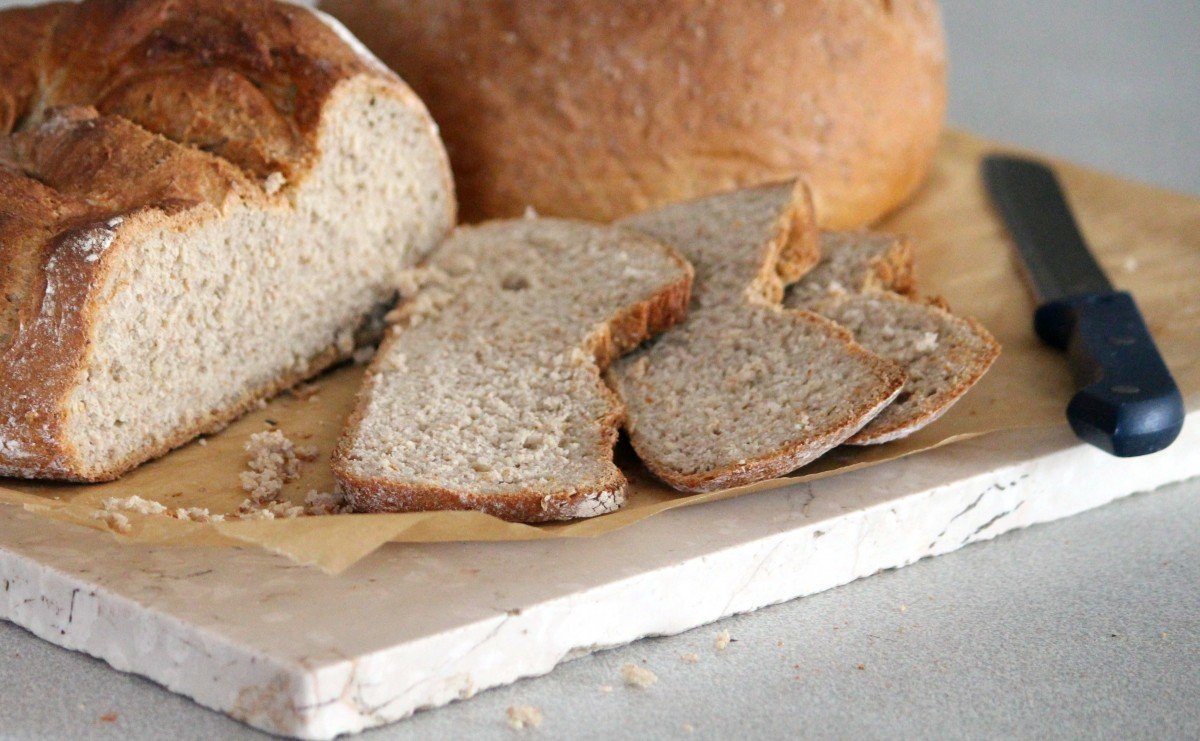 Можно ли есть хлеб, если срезать появившуюся плесень - фото 1