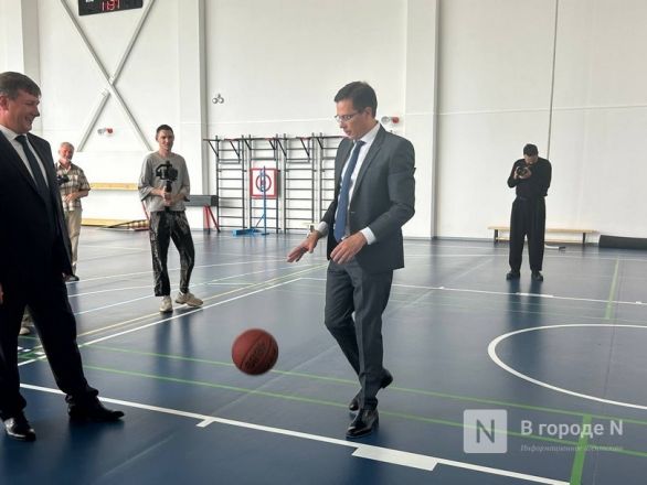 Открытие самой большой школы и массовые обмороки: как прошло 1 сентября в Нижнем Новгороде - фото 39