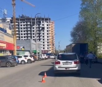 Троих детей сбили на дороге в Кстове - фото 1