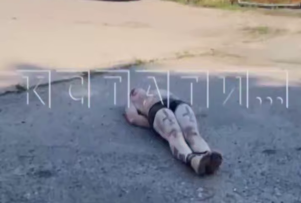 Полуголого крушителя автомобилей задержали в Нижнем Новгороде - фото 1