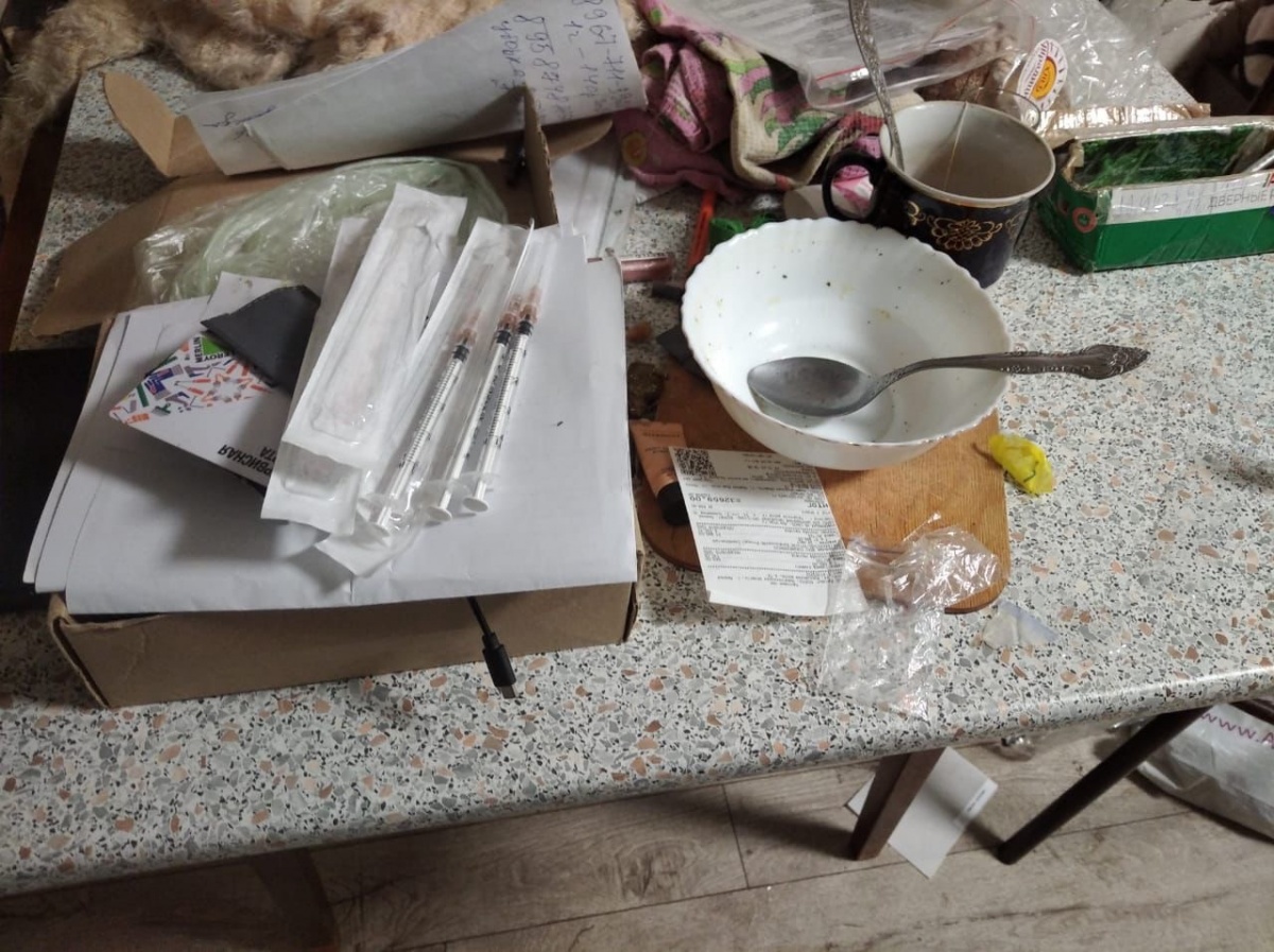 Наркопритон 50-летней женщины прикрыли в Нижнем Новгороде - фото 1
