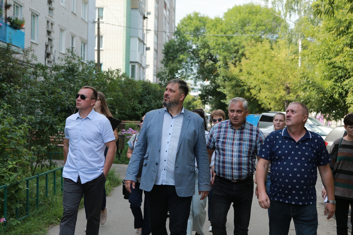 Девять территорий обустроили в дзержинском округе № 31 по ФКГС - фото 1