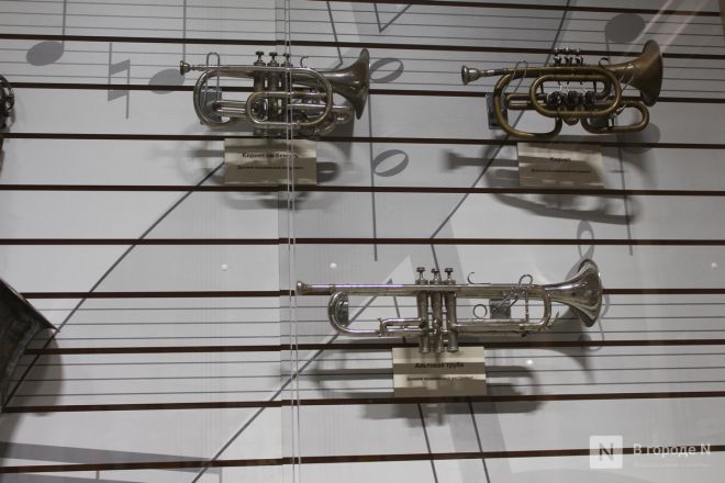 Гитара Высоцкого и барабан &laquo;Любэ&raquo;: музей музыки открылся в Нижнем Новгороде - фото 75