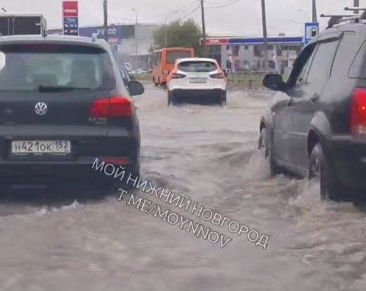 Нижний Новгород затопило после затяжных дождей 24 августа - фото 2