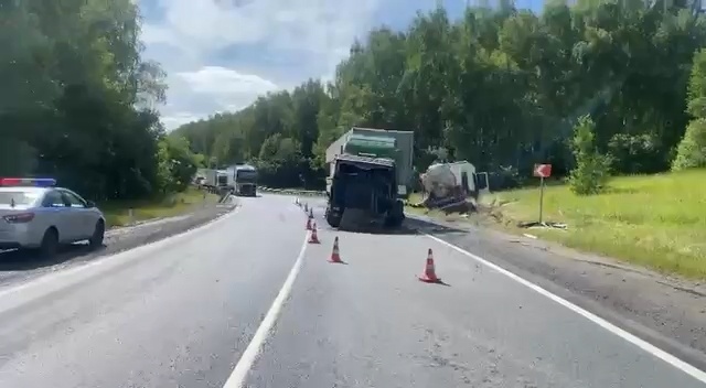 Двое водителей пострадали в ДТП на трассе в Нижегородской области - фото 1