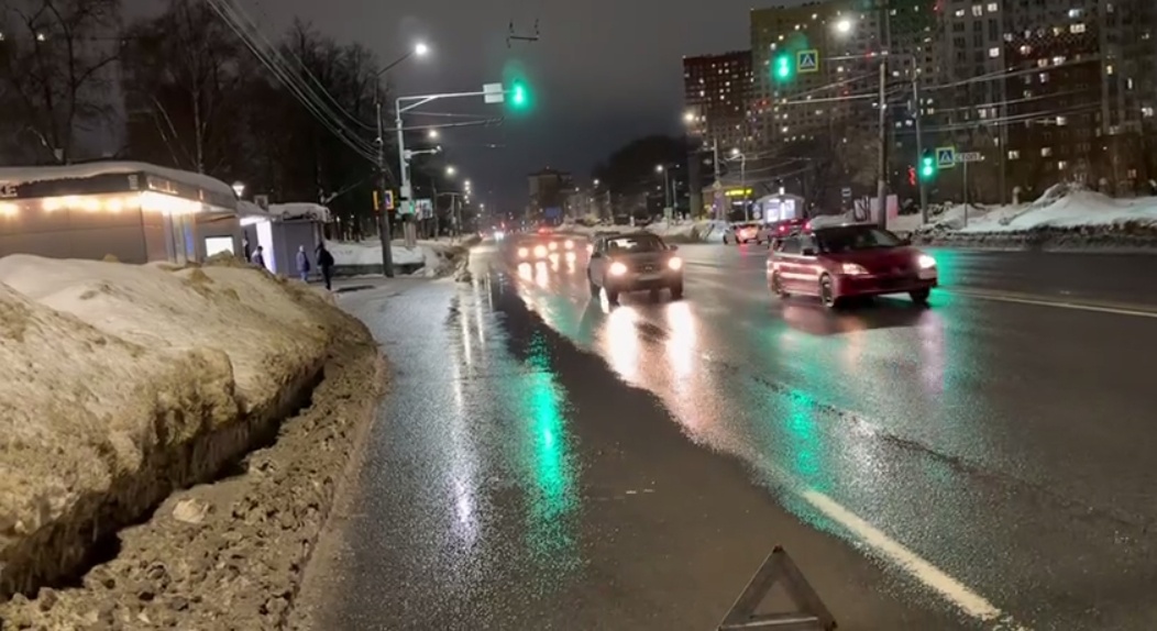 Легковушка сбила 15-летнюю девочку на переходе в Нижнем Новгороде - фото 1