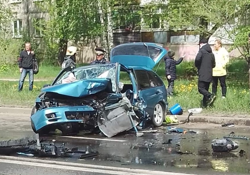 Два человека пострадали в массовой аварии в Сормовском районе
