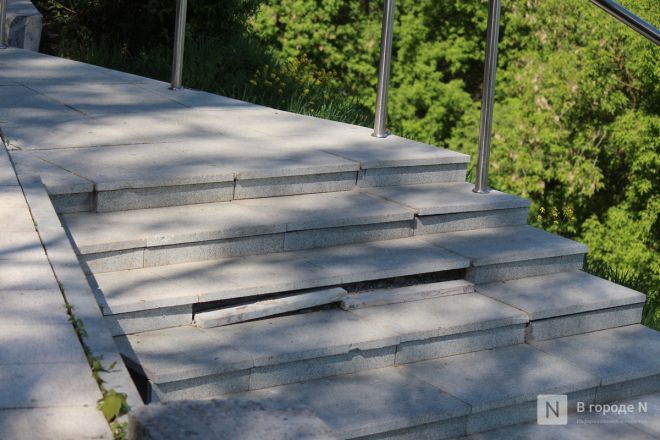 И снова провал: что не успели отремонтировать в Нижнем Новгороде после зимы — фоторепортаж - фото 18