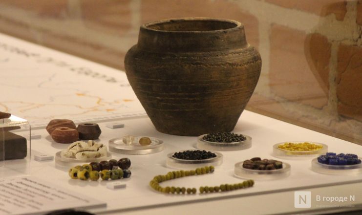 Монеты, украшения и боевые топоры: фоторепортаж с выставки археологических находок в Нижнем Новгороде - фото 78