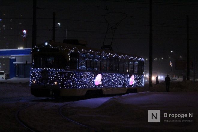 Три новогодних трамвая вышли на нижегородские маршруты - фото 23
