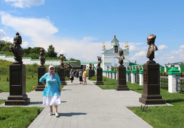 Аллея Романовых открылась в Нижнем Новгороде (ФОТО) - фото 8
