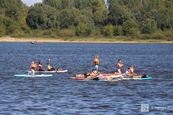 75 яхт и более 500 сапов вышли на Волгу в Нижнем Новгороде в День города - фото 75