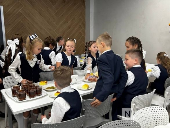 Открытие самой большой школы и массовые обмороки: как прошло 1 сентября в Нижнем Новгороде - фото 9