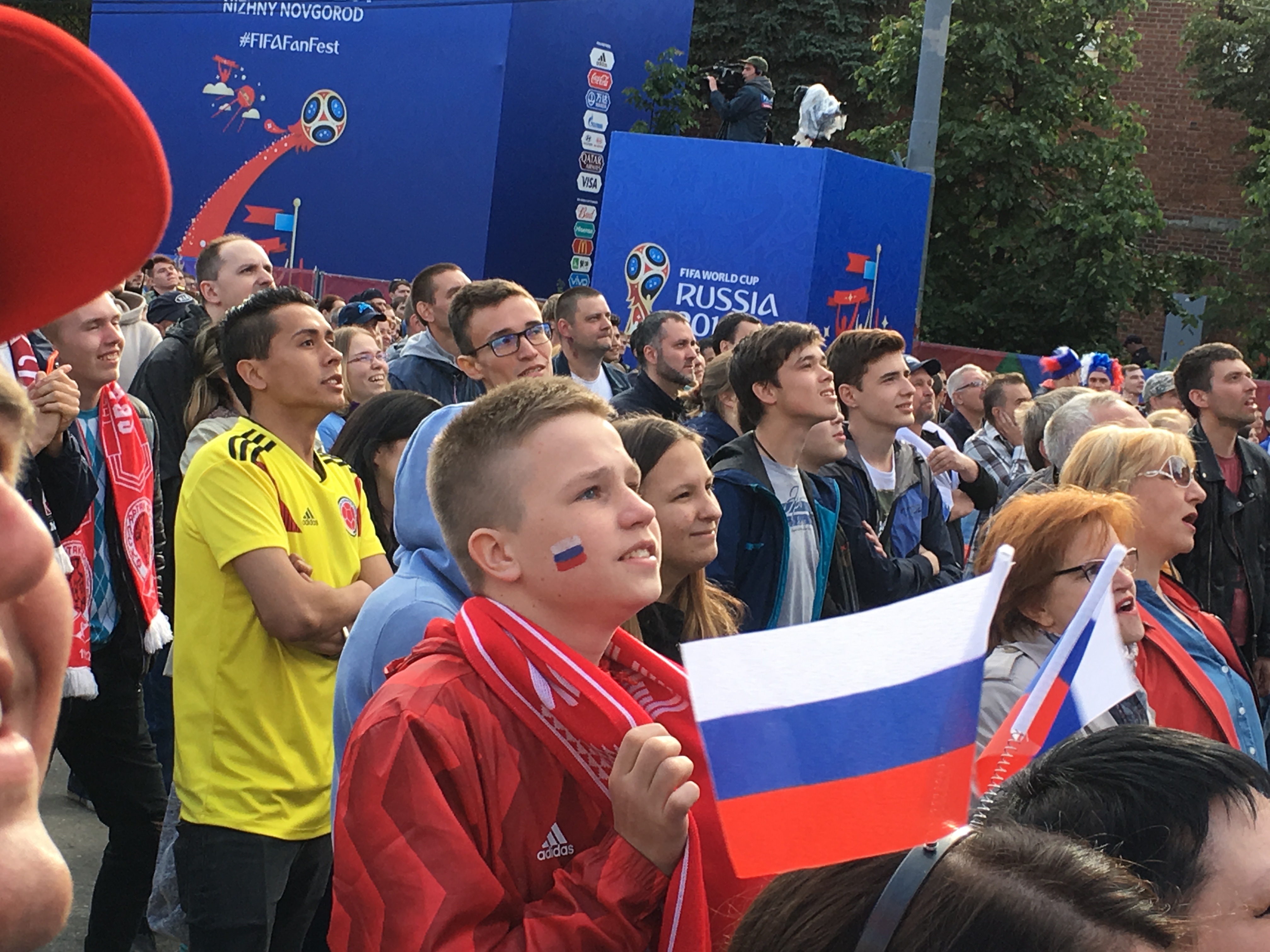 Более 26 тысяч человек побывали на открытии Фестиваля болельщиков FIFA в Нижнем Новгороде (ФОТО, ВИДЕО) - фото 5