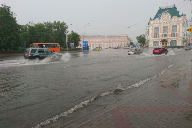 Будет сегодня в нижнем дождь. Ливень в Нижнем Новгороде. Нижний Новгород после дождя. Осадки Нижний Новгород. Нижний Новгород дождь фото.