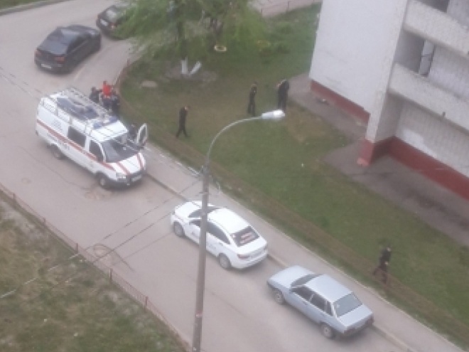 Два брата подрались и упали с балкона в Автозаводском районе - фото 1