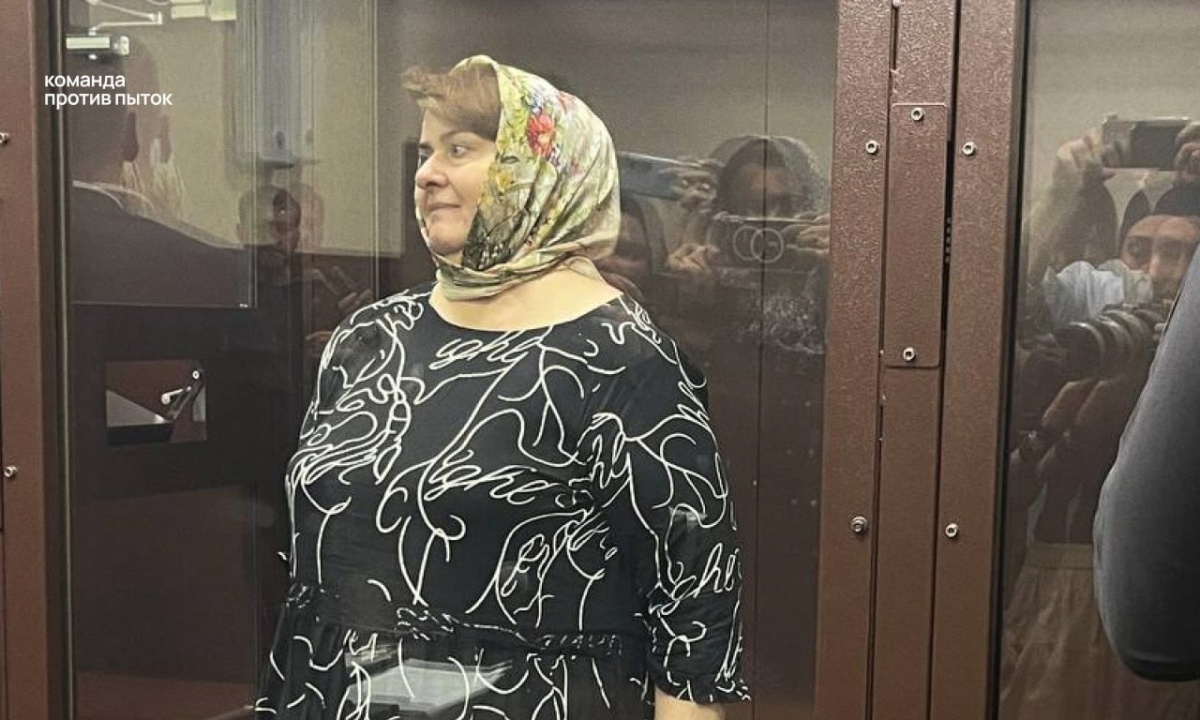 Задержанную в Нижнем Новгороде Зарему Мусаеву этапировали в колонию в Чечне - фото 1