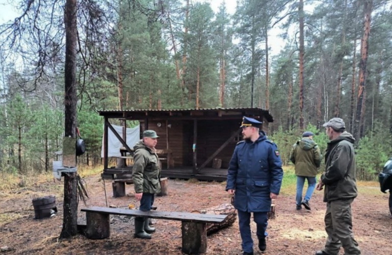Свалку и самовольные строения нашли в нижегородском национальном парке - фото 2