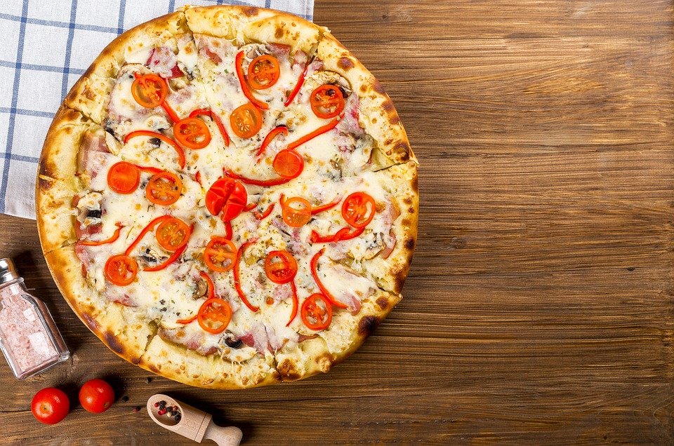Какие правила важны, когда ешь пиццу - фото 1