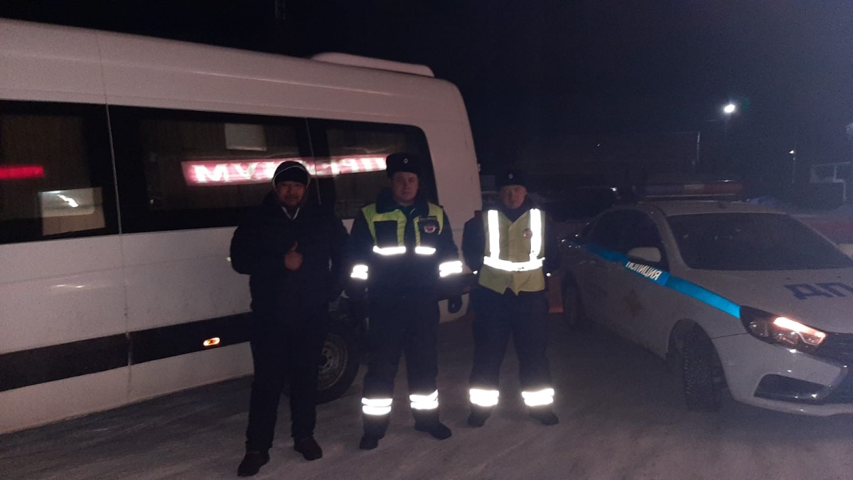 19 замерзающих иностранцев спасли нижегородские полицейские - фото 1