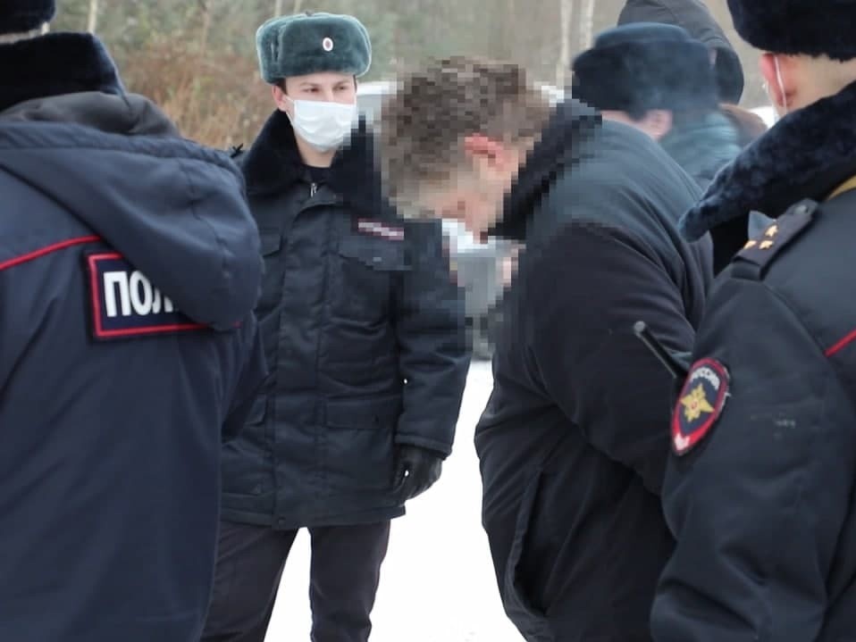 Нижегородские полицейские устроили погоню за вооруженными грабителями - фото 1