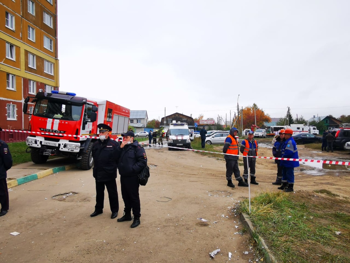 Эвакуированных жильцов дома на улице Гайдара разместят в школе №58  - фото 1