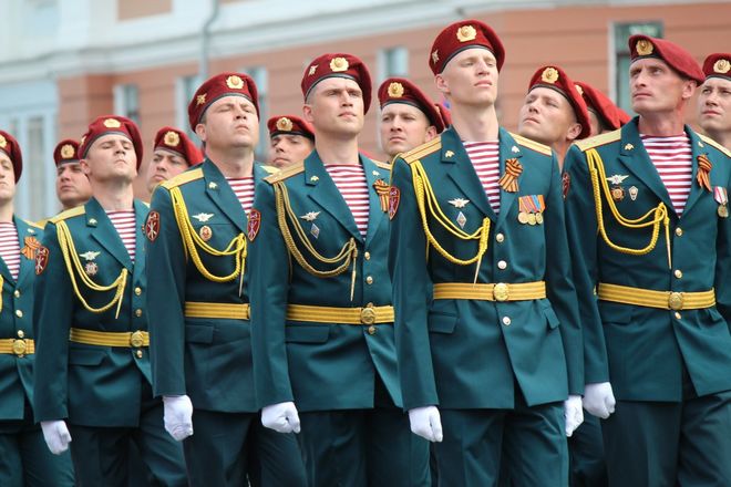 В Нижнем Новгороде состоялся парад в честь 74-й годовщины Победы - фото 10