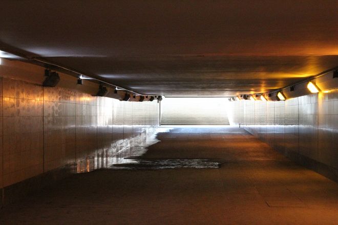 Из подземного перехода на площади Лядова откачали 15 кубометров воды - фото 7