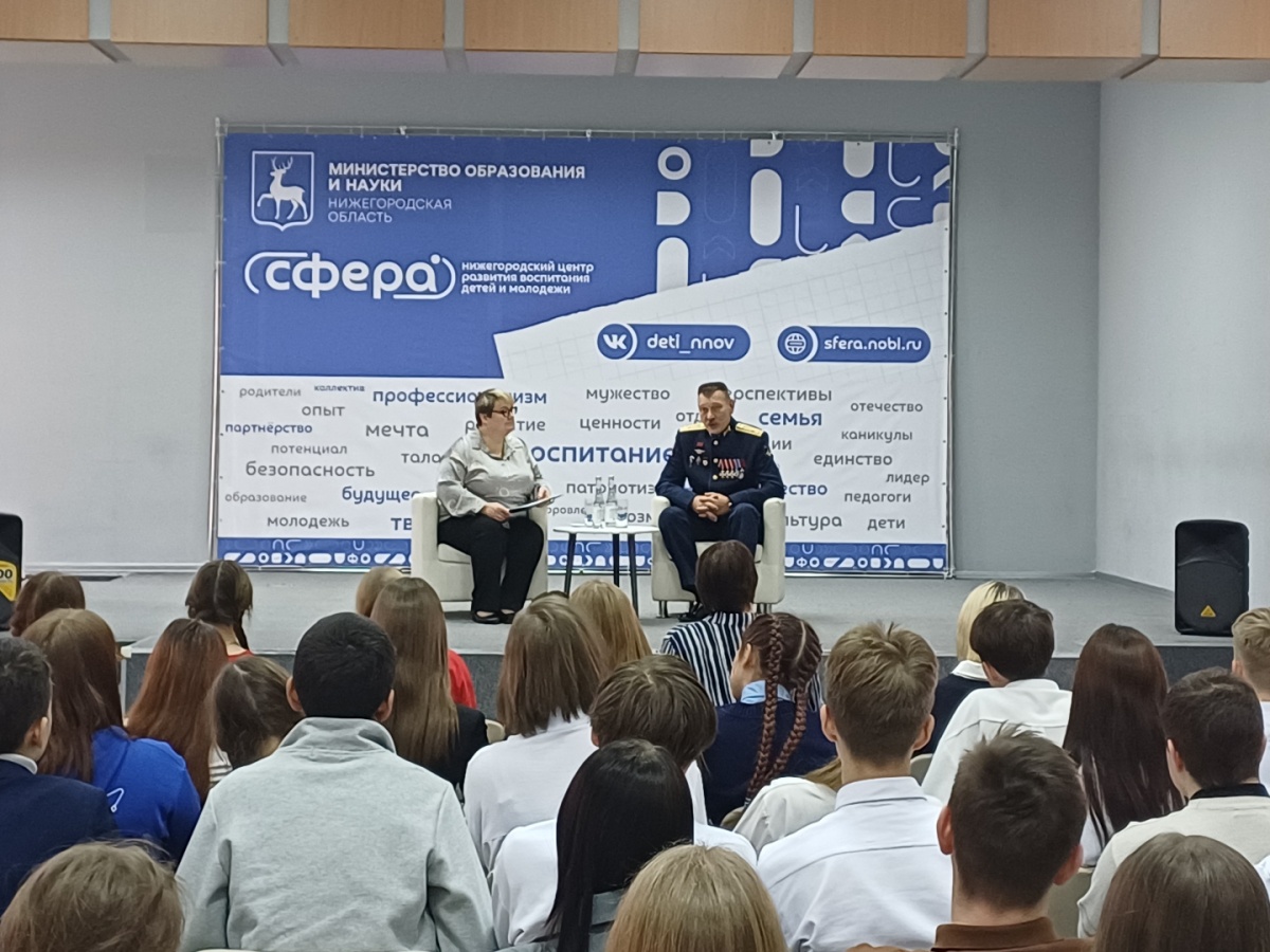 Владимир Паков встретился со школьниками в рамках проекта &laquo;Диалоги с героями&raquo; - фото 1